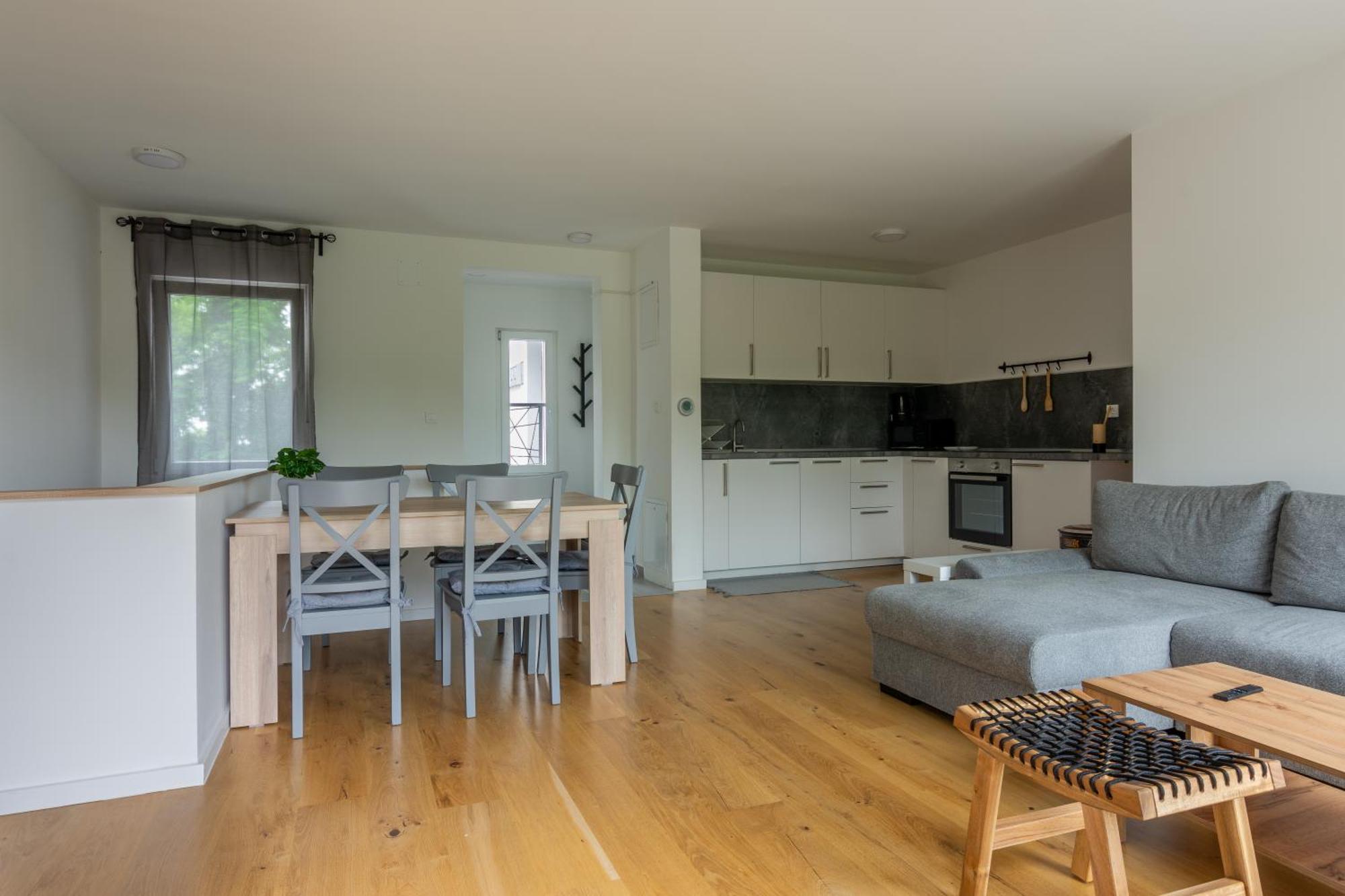 Elements Place Apartment Загреб Екстериор снимка