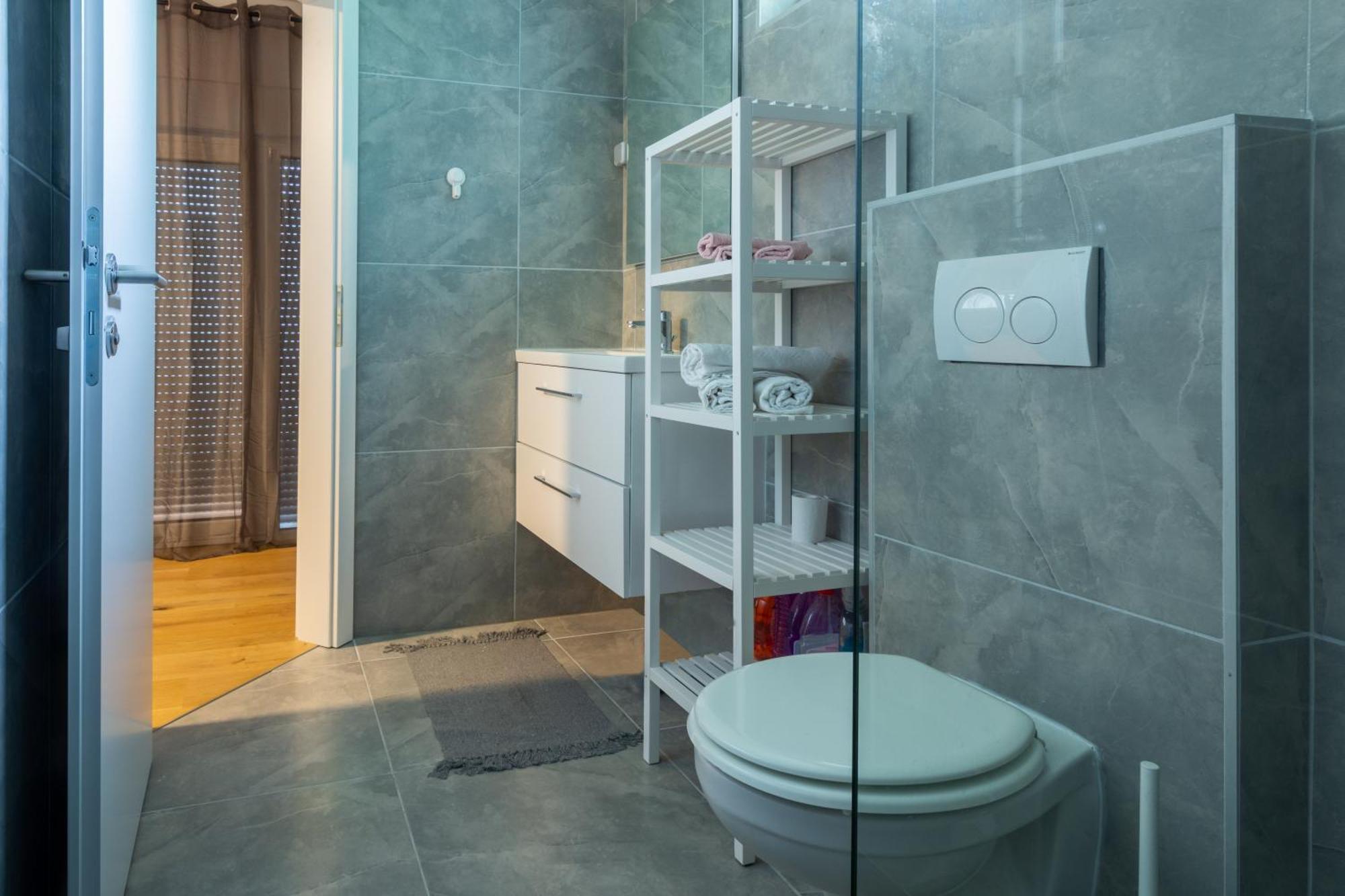 Elements Place Apartment Загреб Екстериор снимка